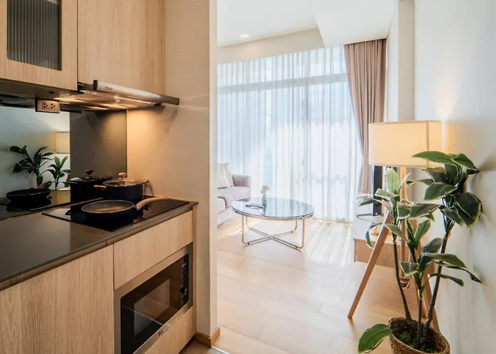 Aparthotel Panoramic 2br Ekkamai With Infinity Pool 3*